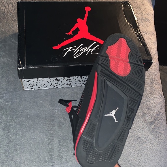 retro 4 red thunders